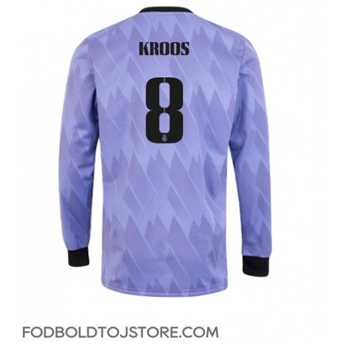 Real Madrid Toni Kroos #8 Udebanetrøje 2022-23 Langærmet